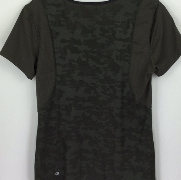 Lululemon Athletica Run for Days SS Camo 6 - Picture 7 of 7